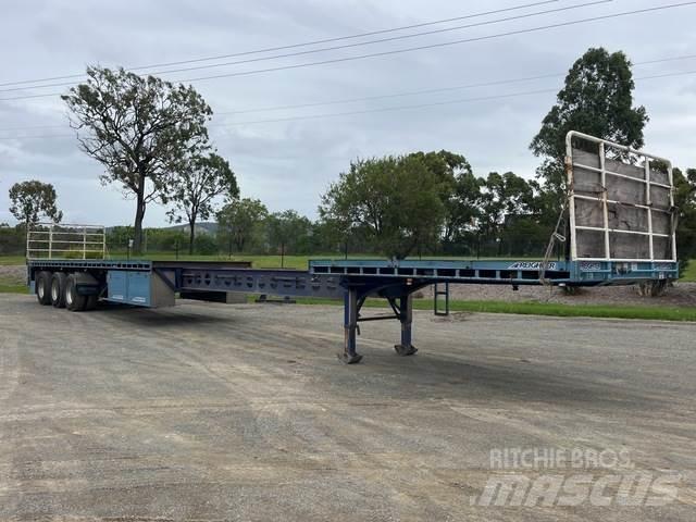 MaxiTrans  Flatbed Trailers