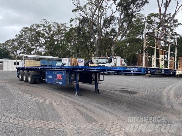 MaxiTrans  Flatbed Trailers