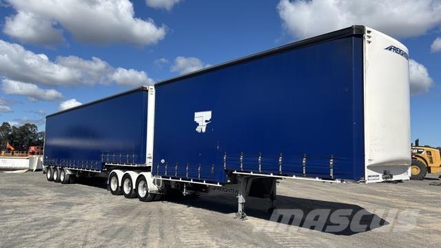 MaxiTrans  Curtain Side Trailers