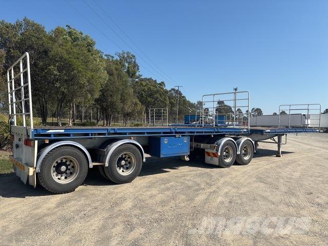 MaxiTrans  Flatbed Trailers