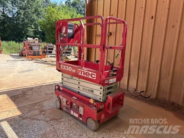 MEC 1330SE Scissor Lifts