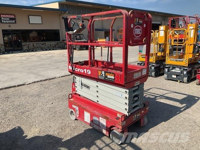 MEC Micro19 Scissor Lifts