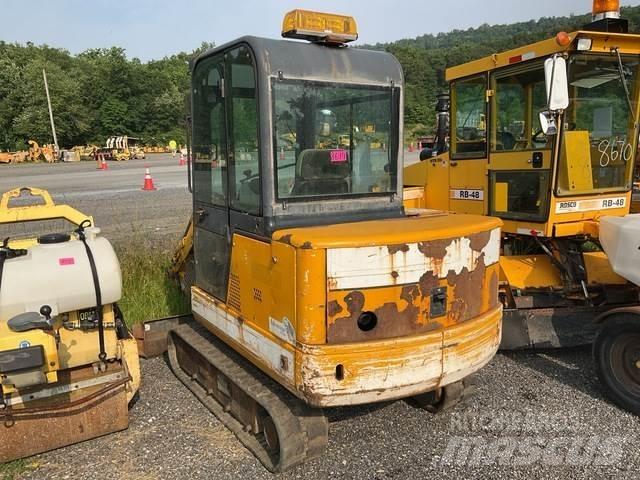 Melroe 331 Crawler Excavators