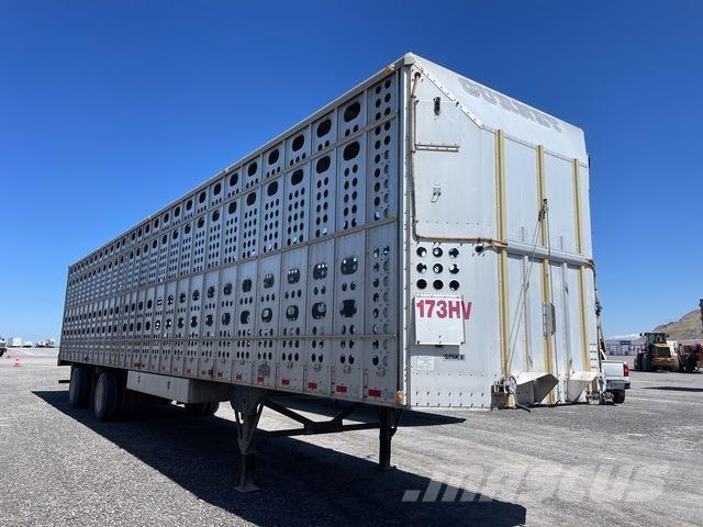 Merritt  Livestock Trailers