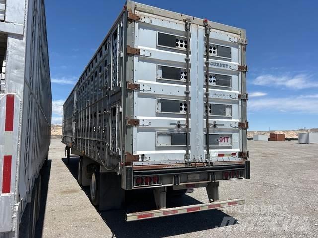Merritt  Livestock Trailers