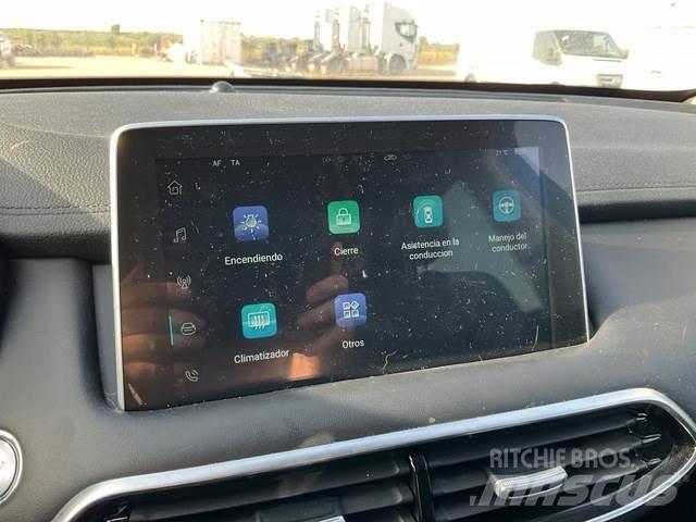 MG HS Automobiles / SUVS