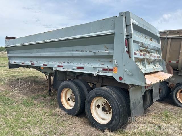 Midland  Dump Trailers