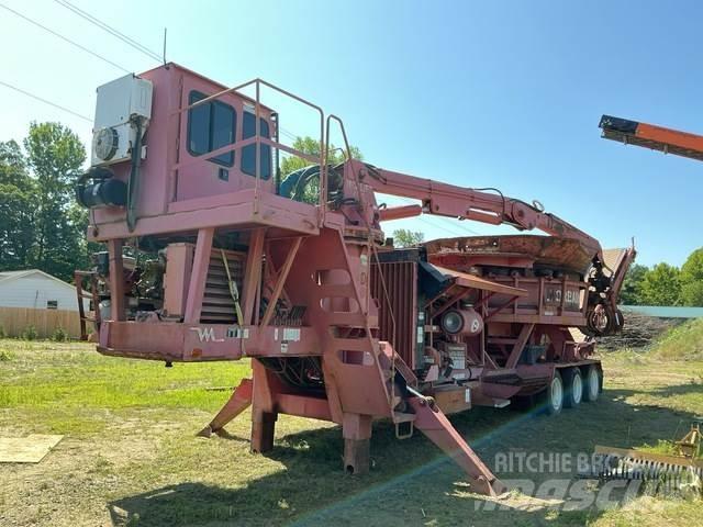 Morbark 1300 Mills / Grinding machines