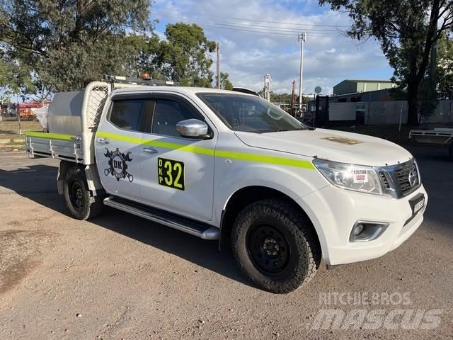 Nissan Navara Pickup Trucks