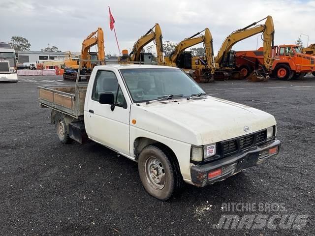 Nissan Navara Pickup Trucks