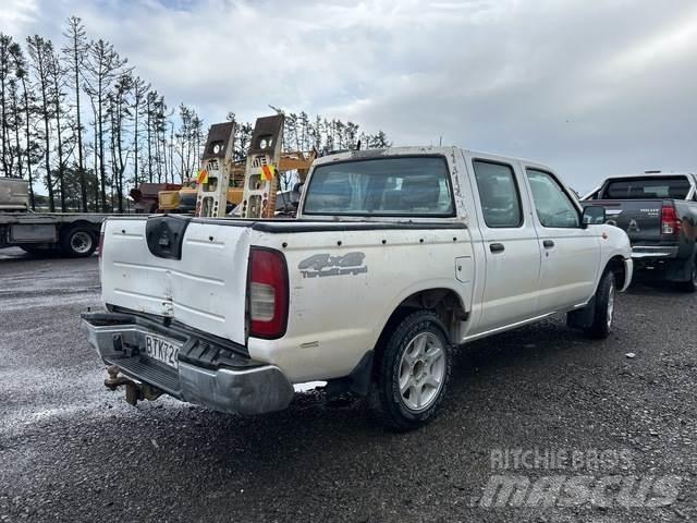 Nissan Navara Pickup Trucks