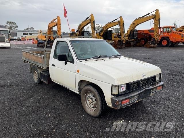 Nissan Navara Pickup Trucks