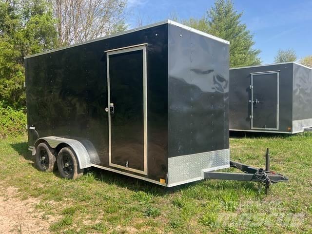  Novae Box Trailers