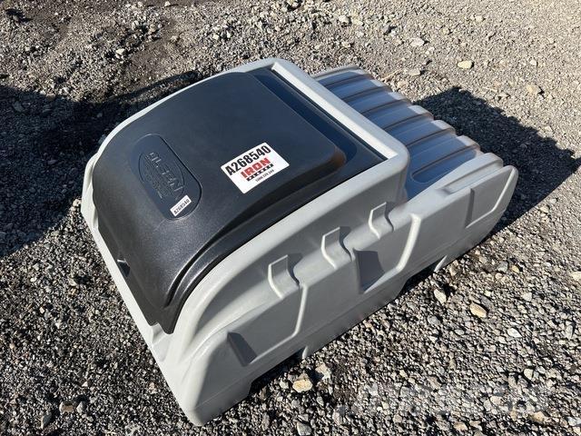  Olsen DD200 Fuel and additive tanks