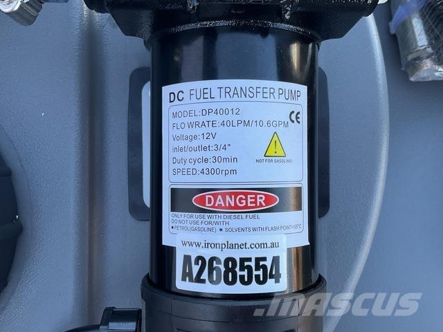 Olsen DD500 Fuel and additive tanks