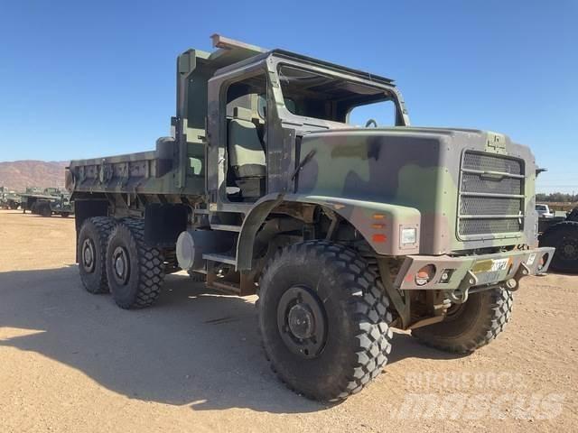 Oshkosh AMK29 Dump Trucks