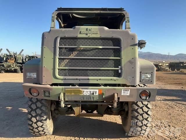 Oshkosh AMK29 Dump Trucks