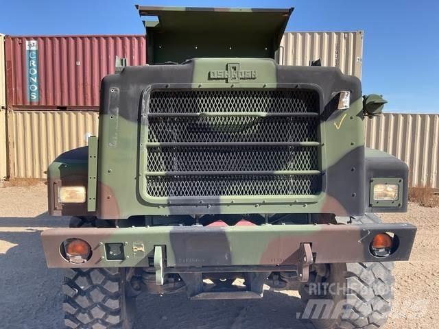 Oshkosh AMK29A1 Dump Trucks