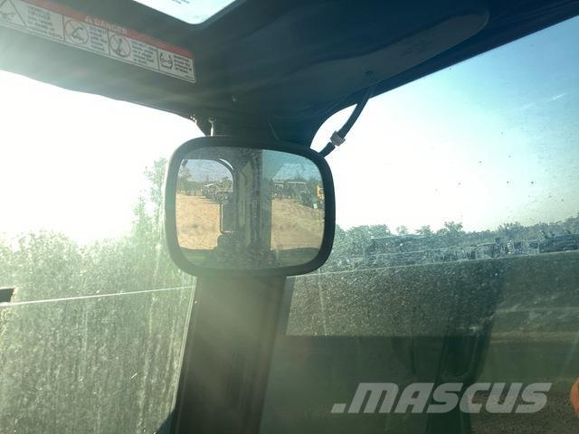 Oshkosh MMV3 Telescopic Handlers