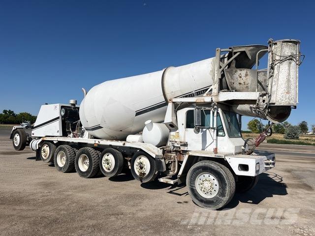 Oshkosh S-2146 Other Trucks