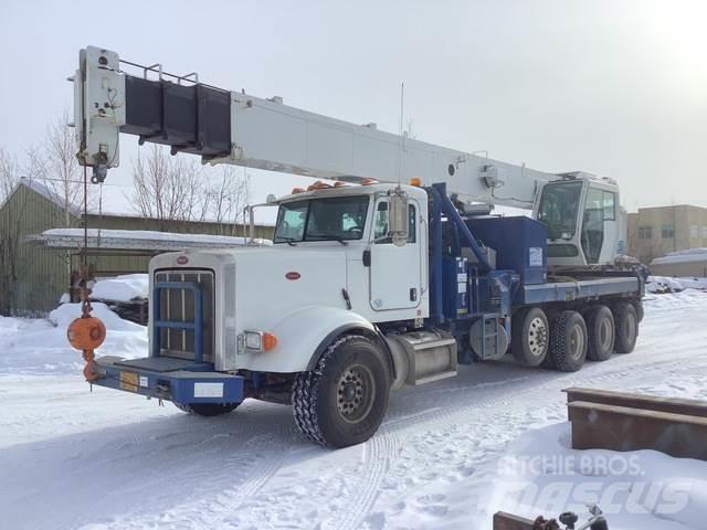 Peterbilt  Crawler Cranes