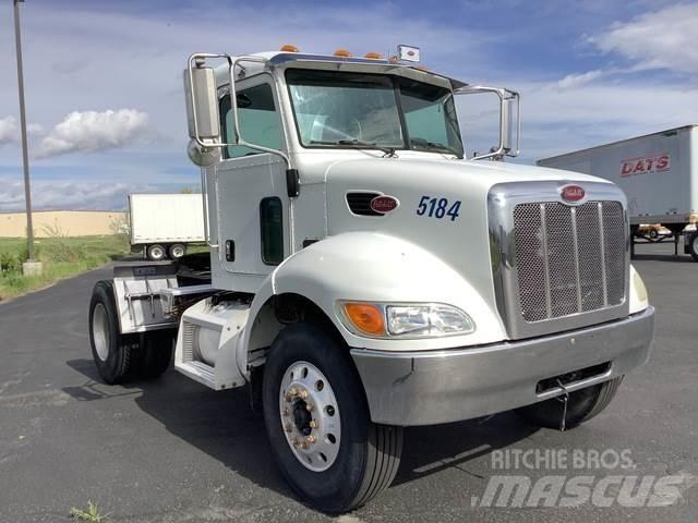 Peterbilt  Conventional Trucks / Tractor Trucks