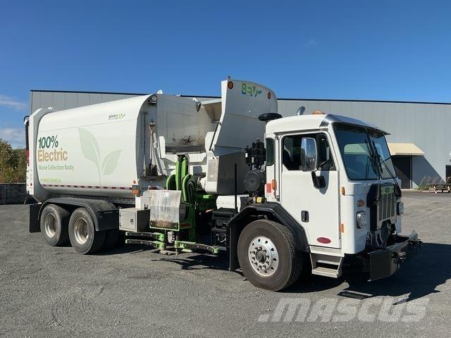 Peterbilt  Garbage Trucks / Recycling Trucks