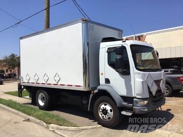 Peterbilt 220 Box trucks