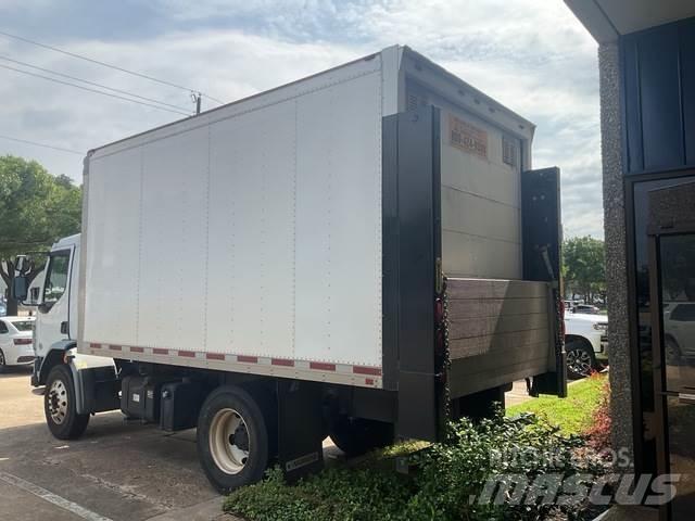 Peterbilt 220 Box trucks