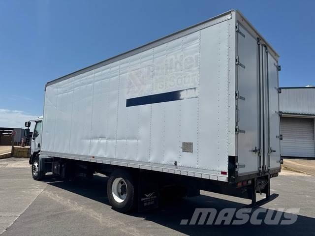 Peterbilt 220 Box trucks