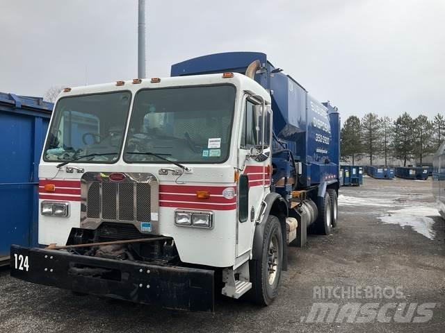 Peterbilt 320 Garbage Trucks / Recycling Trucks
