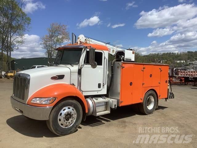 Peterbilt 335 Work Trucks / Municipal