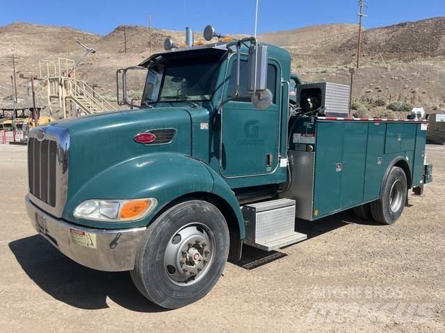 Peterbilt 335 Work Trucks / Municipal