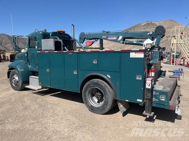 Peterbilt 335 Work Trucks / Municipal