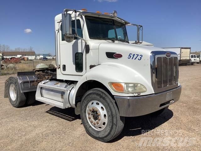 Peterbilt 335 Conventional Trucks / Tractor Trucks