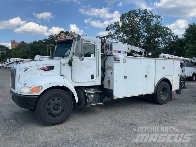 Peterbilt 335 Work Trucks / Municipal