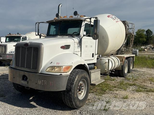 Peterbilt 335 Other Trucks
