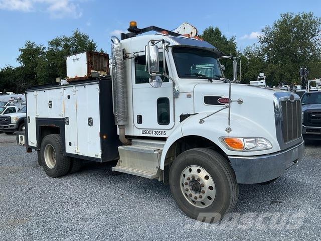 Peterbilt 337 Work Trucks / Municipal