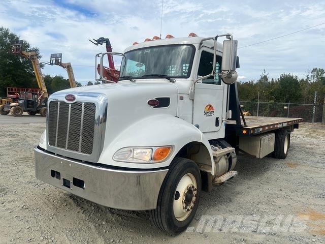 Peterbilt 337 Tow Trucks / Wreckers