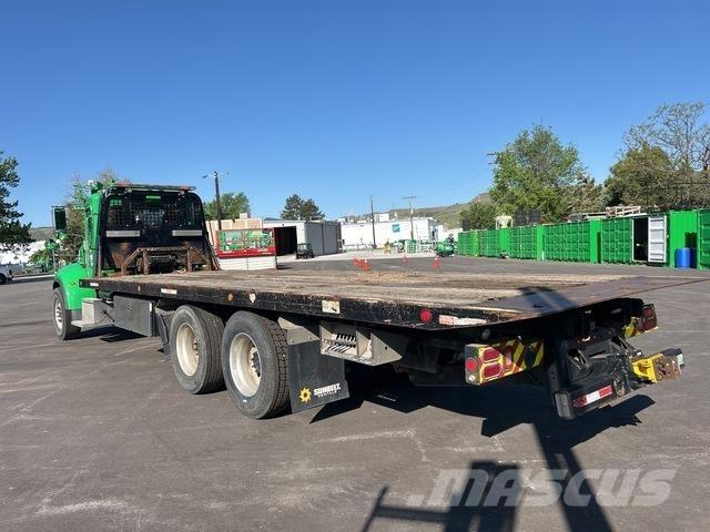 Peterbilt 348 Tow Trucks / Wreckers