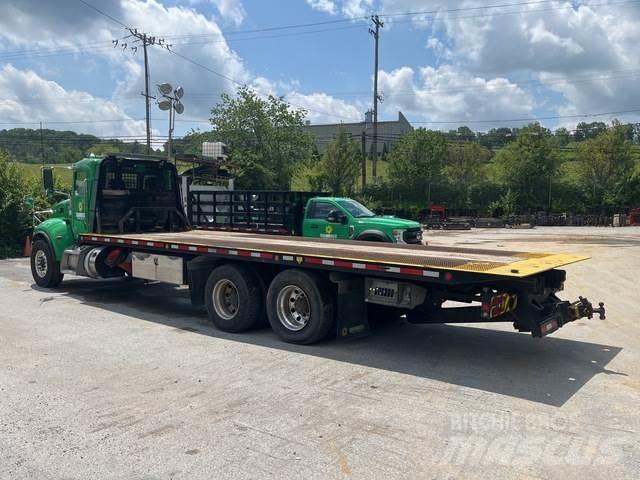 Peterbilt 348 Tow Trucks / Wreckers