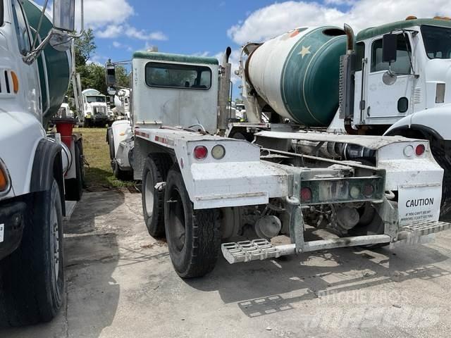 Peterbilt 365 Other Trucks