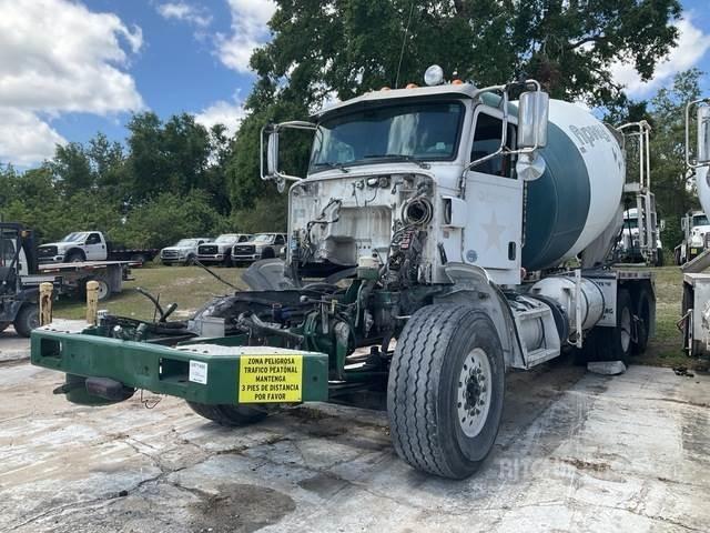 Peterbilt 365 Other Trucks