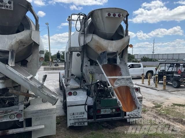 Peterbilt 365 Other Trucks