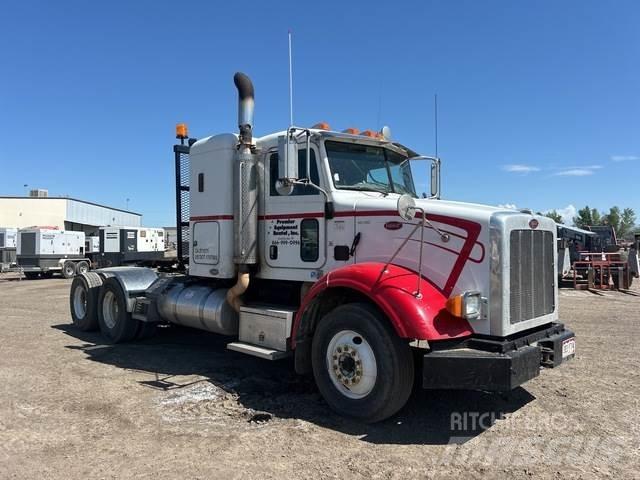 Peterbilt 365 Conventional Trucks / Tractor Trucks