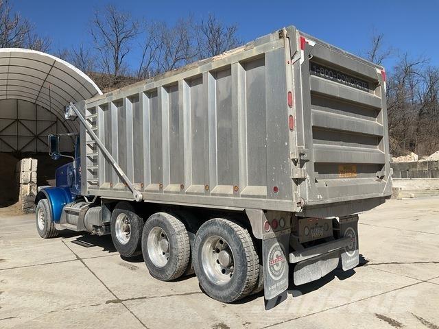 Peterbilt 367 Dump Trucks
