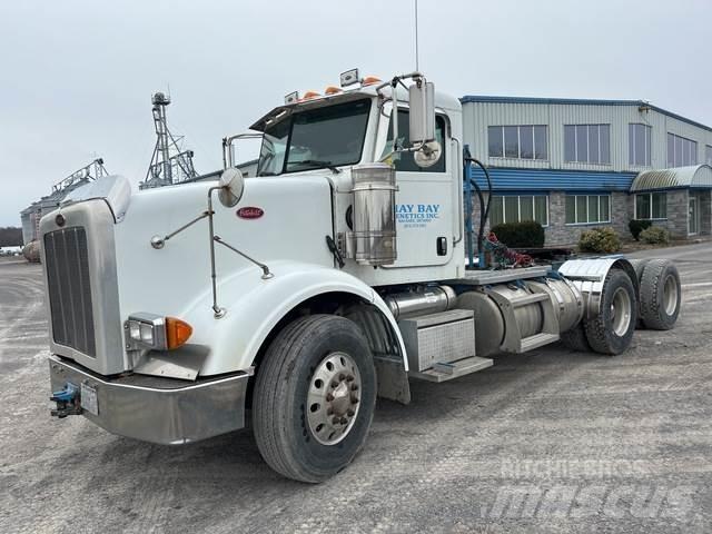 Peterbilt 367 Conventional Trucks / Tractor Trucks