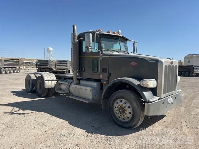 Peterbilt 367 Conventional Trucks / Tractor Trucks