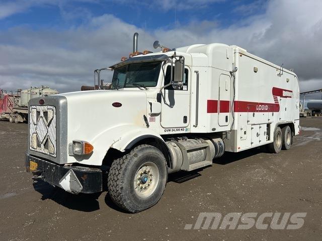 Peterbilt 367 Log trucks
