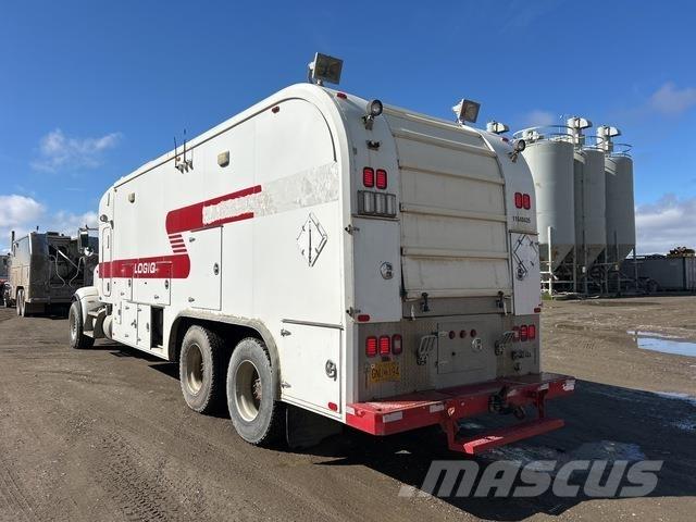 Peterbilt 367 Log trucks